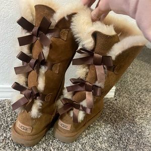 Bailey Bow Uggs Tall